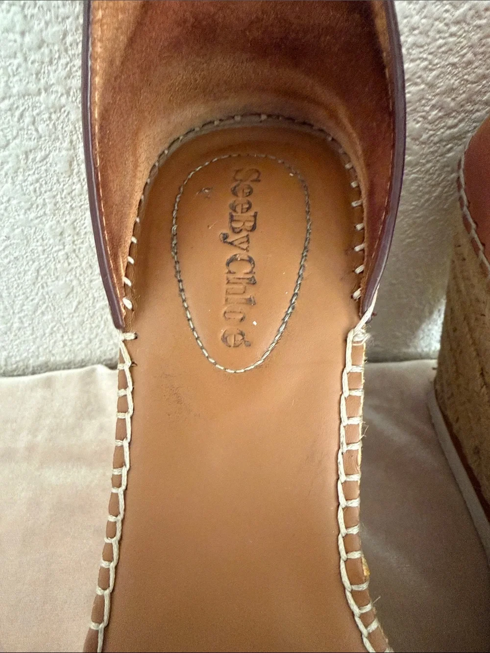 See By Chloé Tan Espadrille Wedge Sandals with Multi Gold Glitter w/Strap size 8